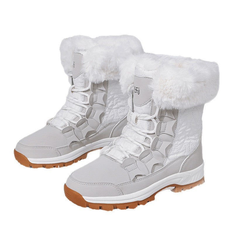 Women's Insulated Winter Boots with Faux Fur Collar, Water-Repellent Surface and Grip Profile Sole Amarae