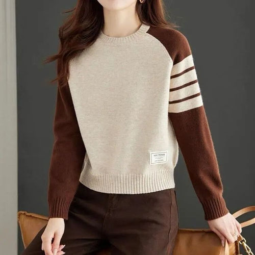 Pull rayé pour femmes avec des manches raglan à la mode Chic & Stil