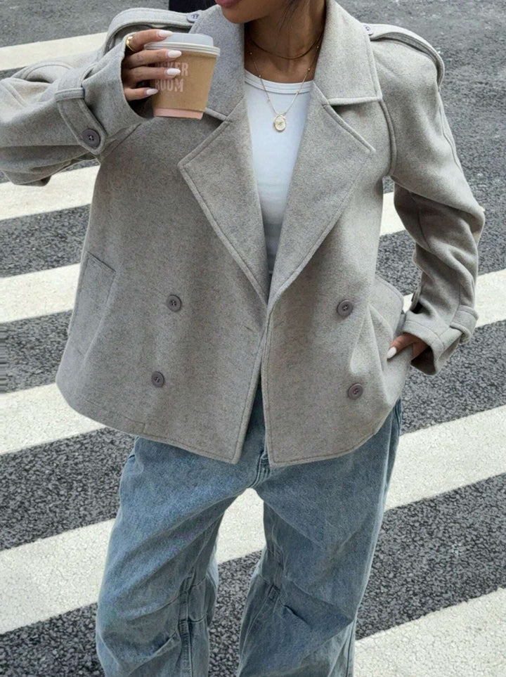 Ladies chic and stylish jacket