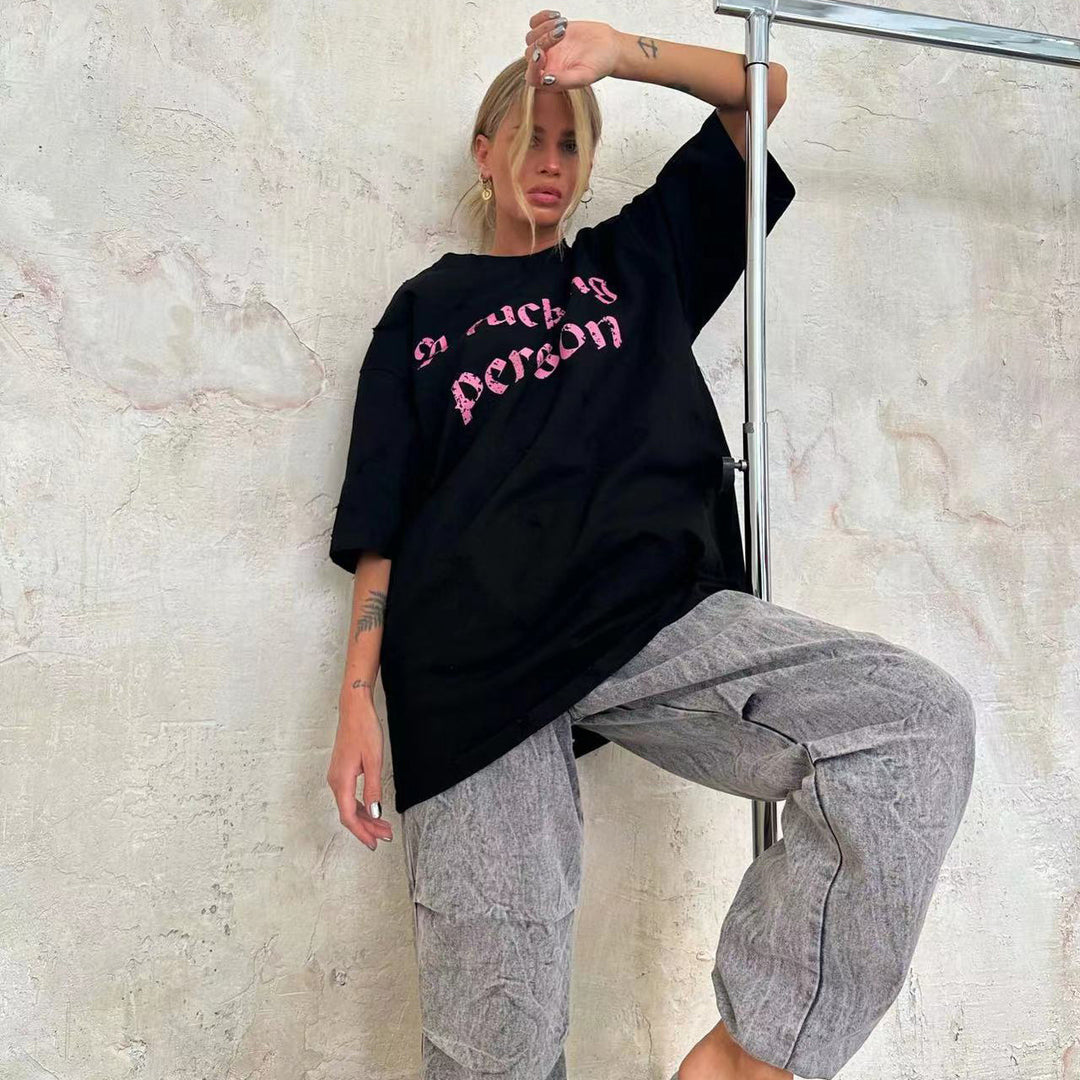 Oversized t-shirt for women with trendy ripped details Lune London