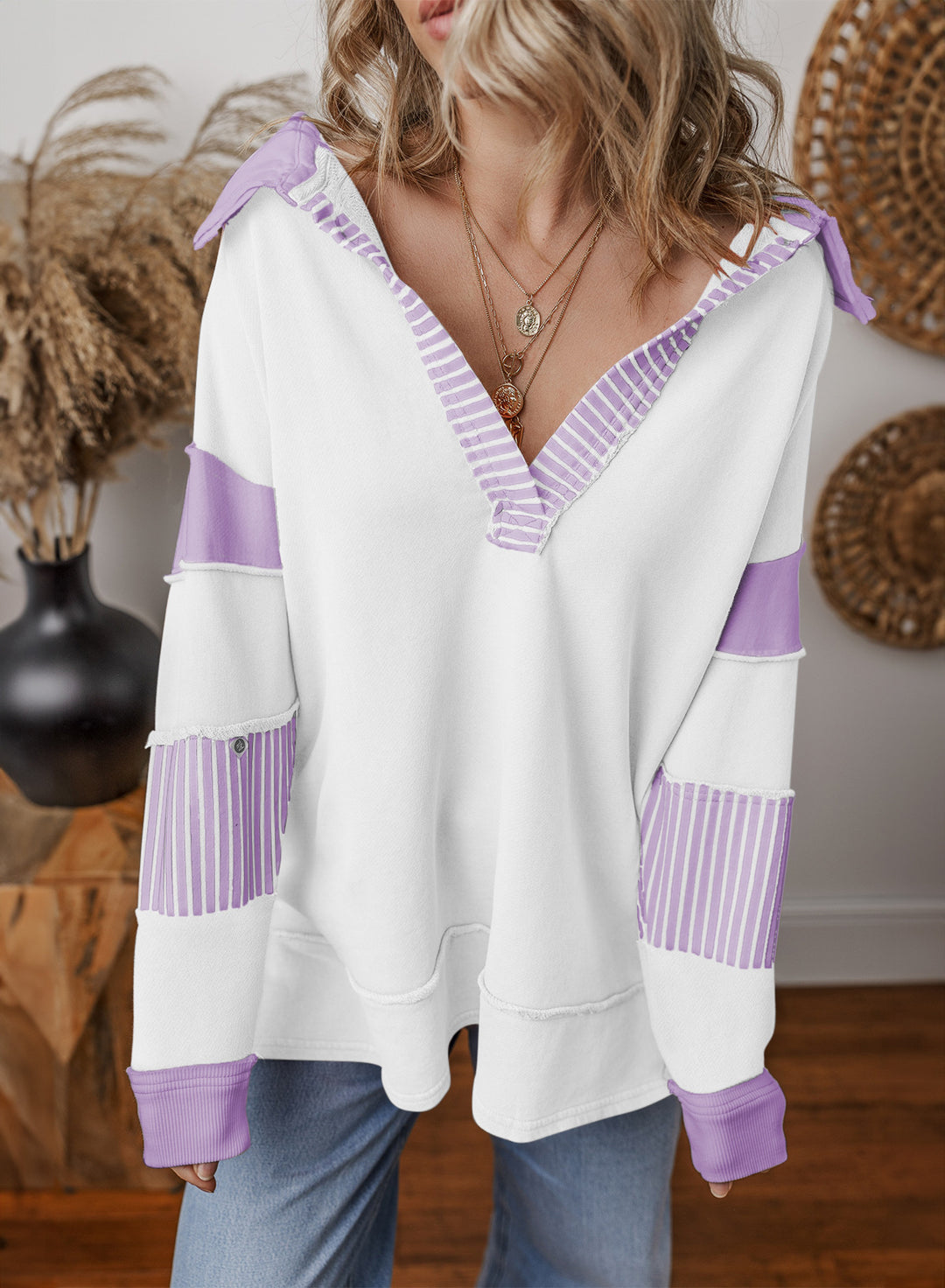 Women’s oversized sweatshirt with deep V-neck, striped inner collar and contrast sleeves Amarae