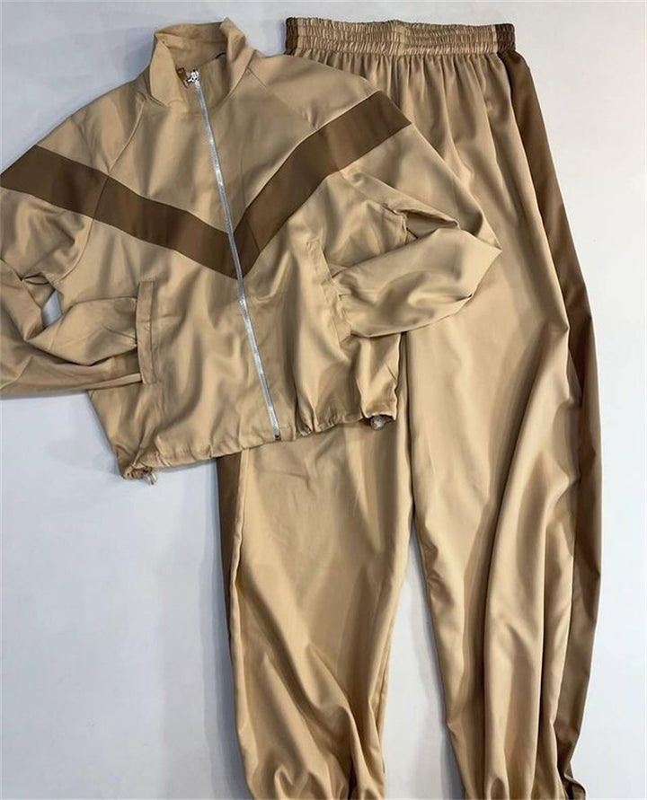Ladies Training Fashion sporty tracksuit with trendy cut and practical pockets Lune London