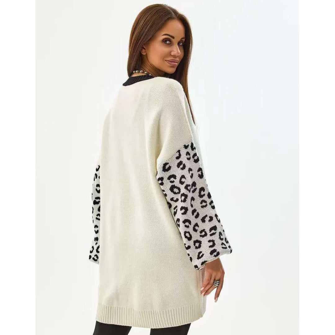 Cardigan extra-long pour femmes avec imprimé animal et détails de boutons Chic & Stil