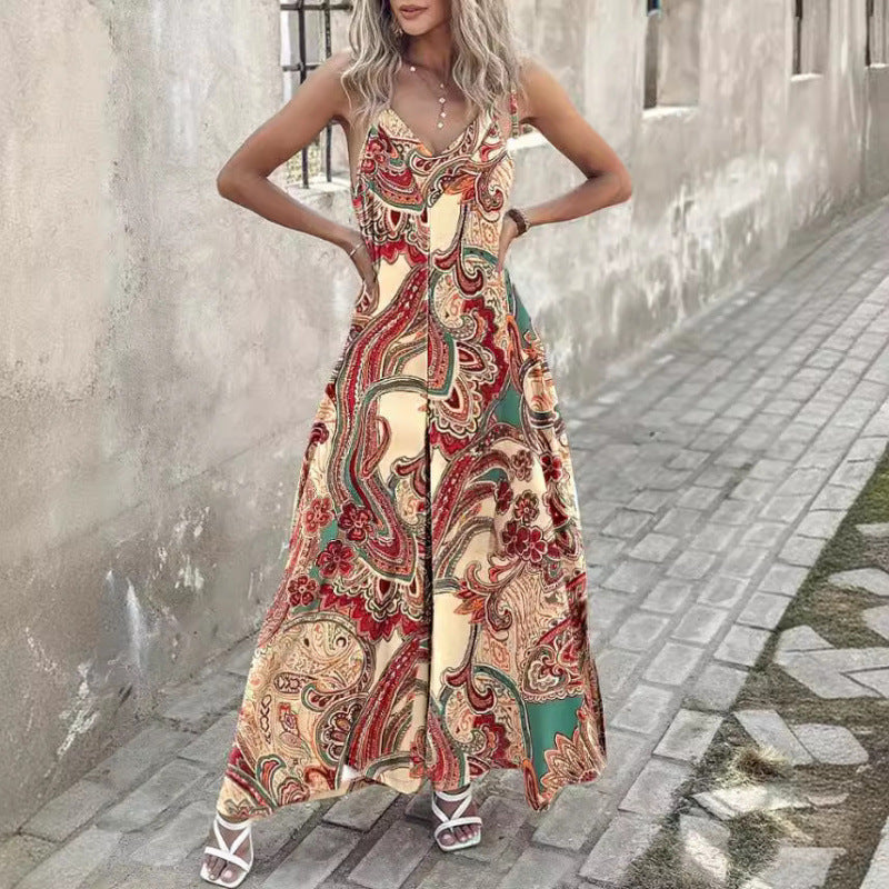 Bohemian maxi dress for women with V-neck and fluid design Lune London