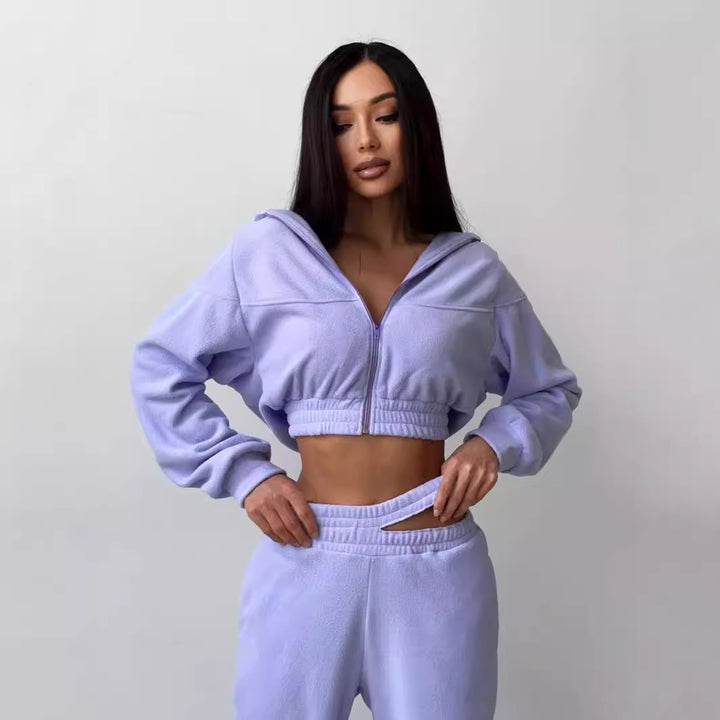 Elegant and sporty fleece hoodie set for women Lune London