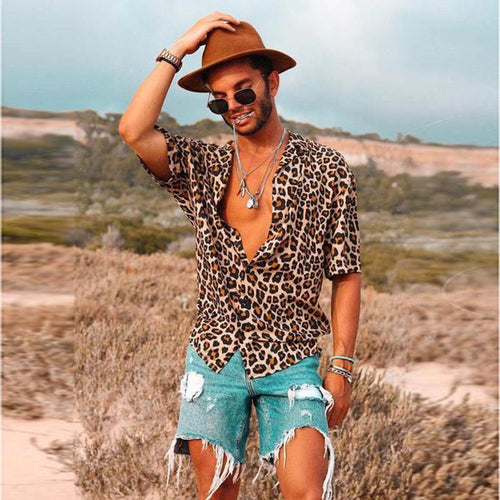 Short sleeve men's shirt with a modern leopard pattern and a relaxed fit Amarae