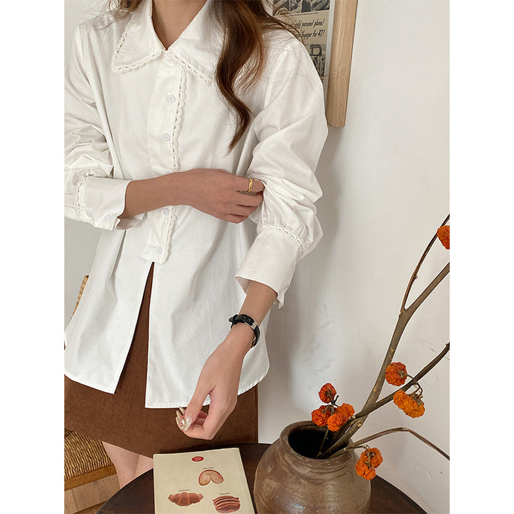 Women's Elegant Blouse with Lace Collar Chic & Stil
