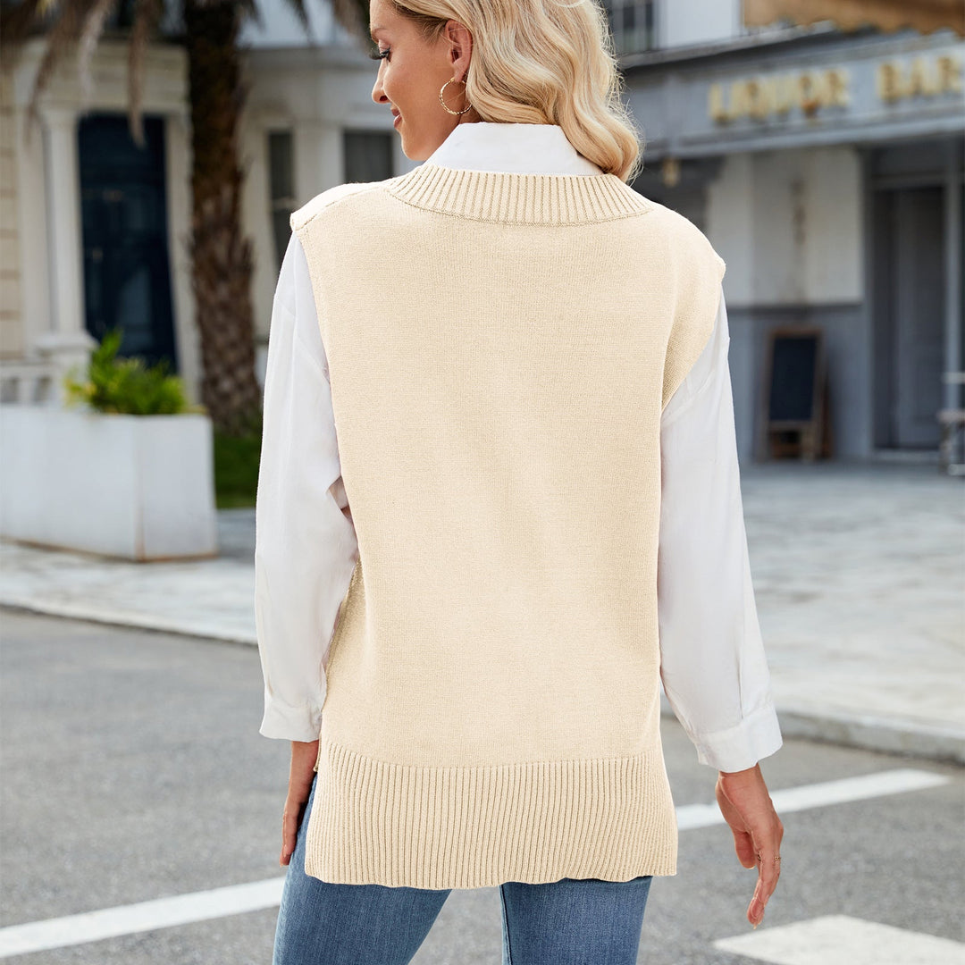 Women Elegant Knit Sweater Without Sleeves with V-Neck and Casual Cut Lune London