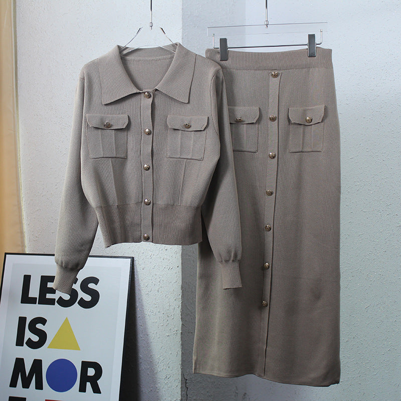 Structured knit set for women with decorative pockets and buttonhole Lune London