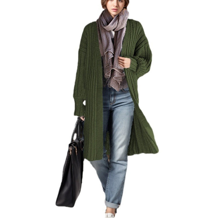 Long knitted coat for women with a relaxed fit and ribbed design Lune London