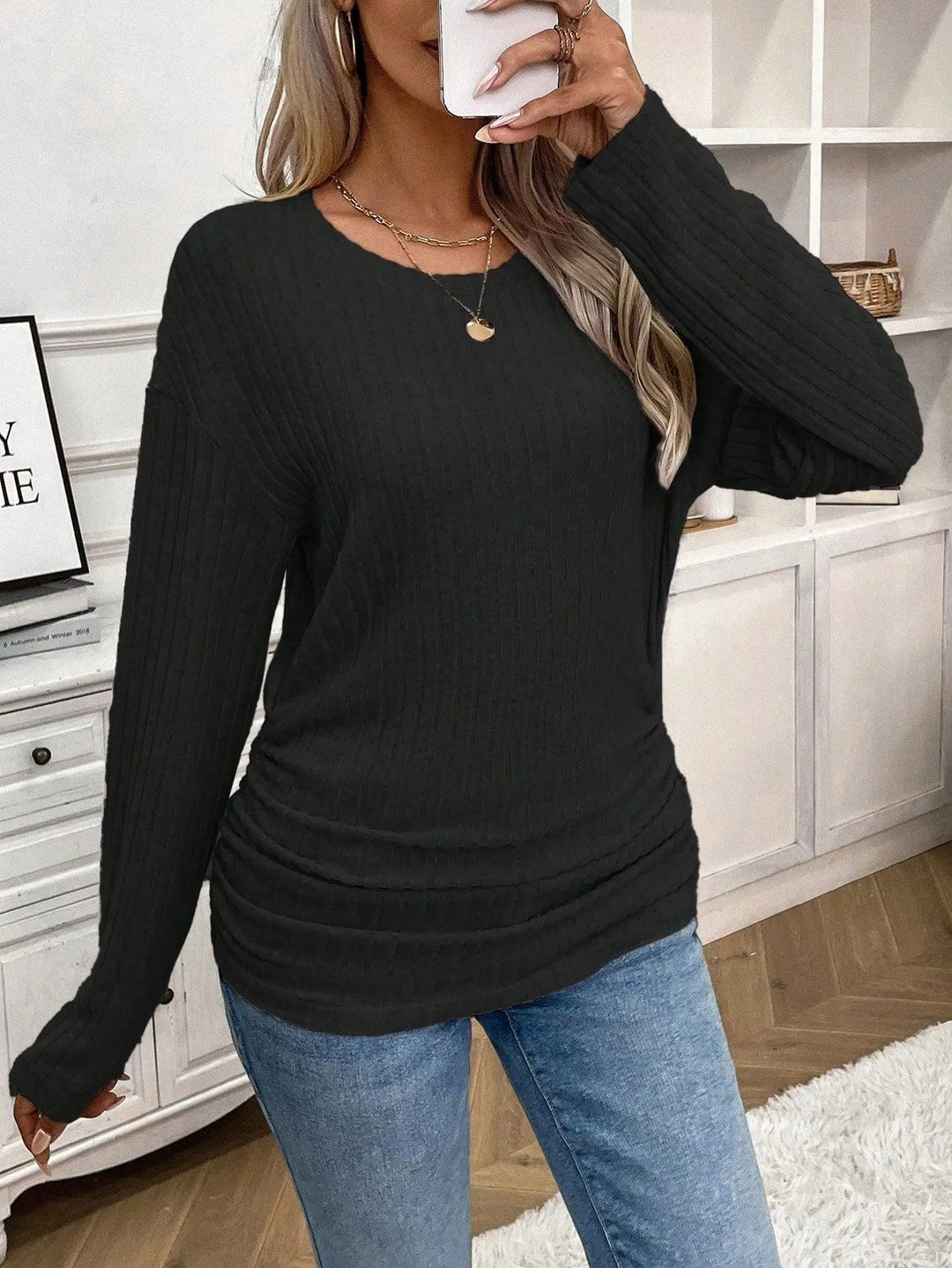 Women Long Sleeve Ribbed Top with Fitted Cut Lune London