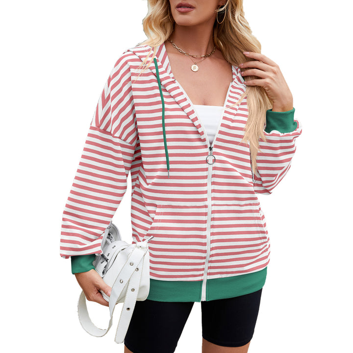 Casual hoodie for women with trendy stripes and practical pockets Lune London
