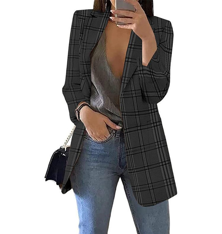 Plaid jacket for women with a modern cut and elegant details Lune London