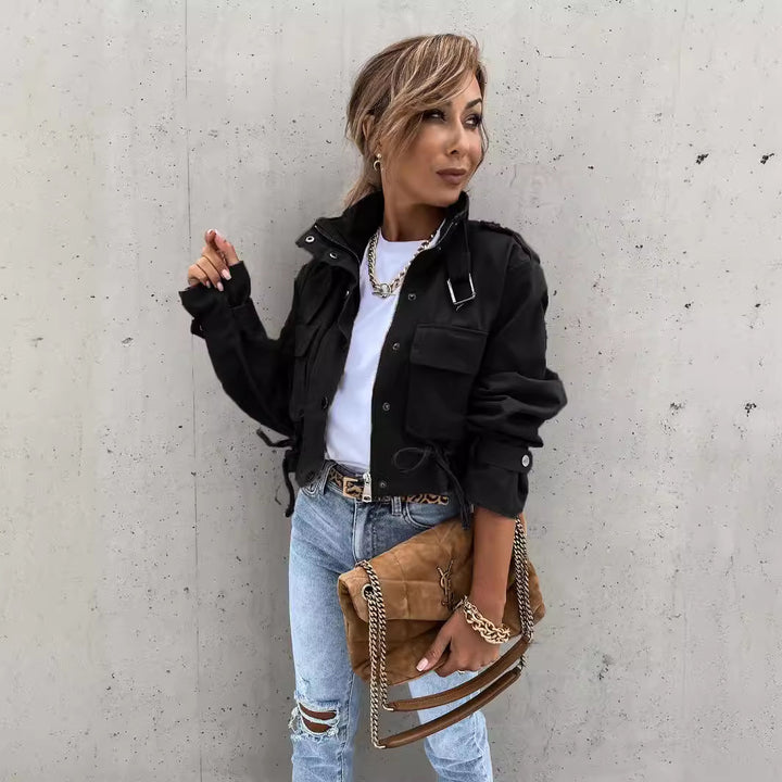 Veste utilitaire pour femmes avec ourlet ajustable et poches pratiques Chic & Stil
