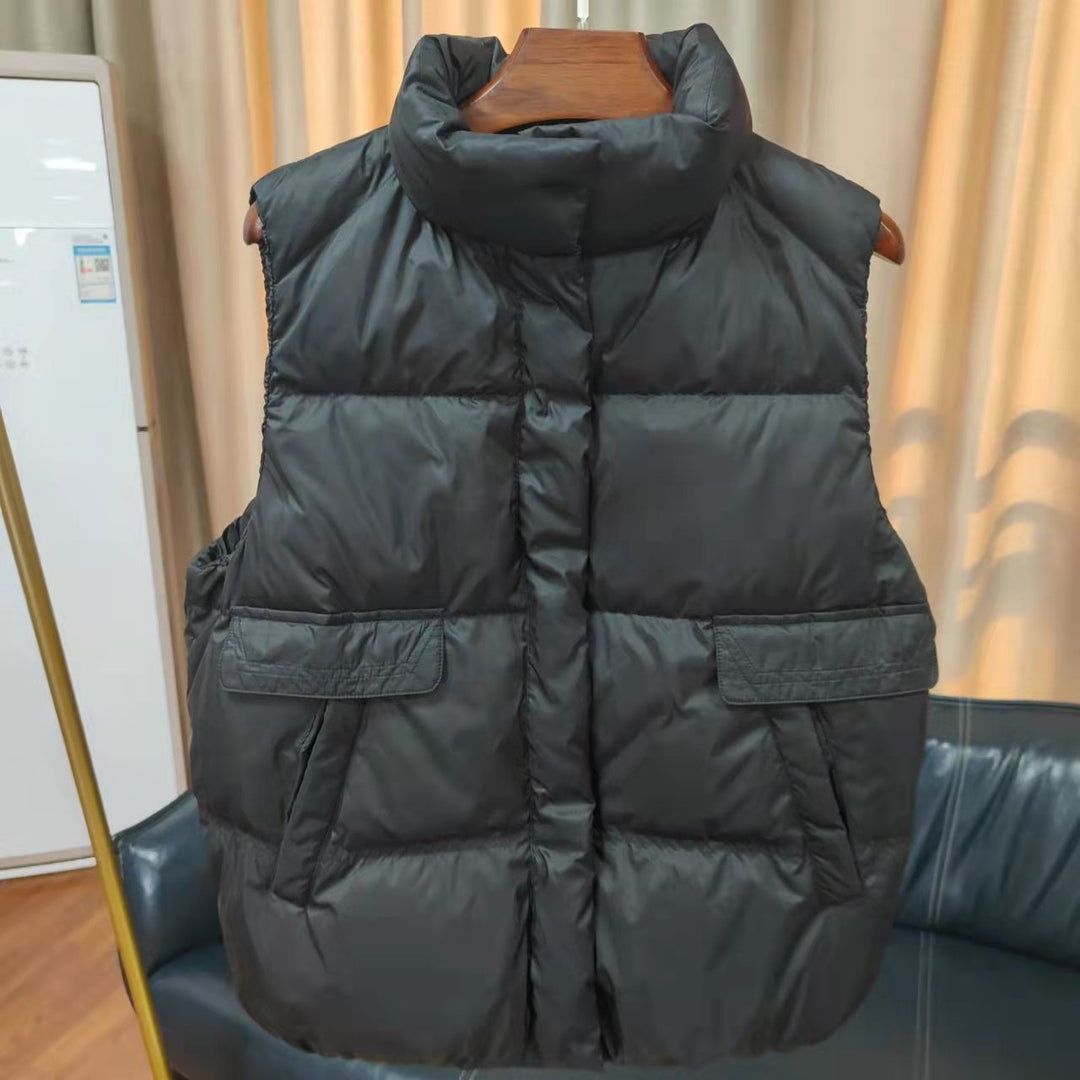 Women's quilted thermal vest with high stand-up collar and patch flap pockets Amarae