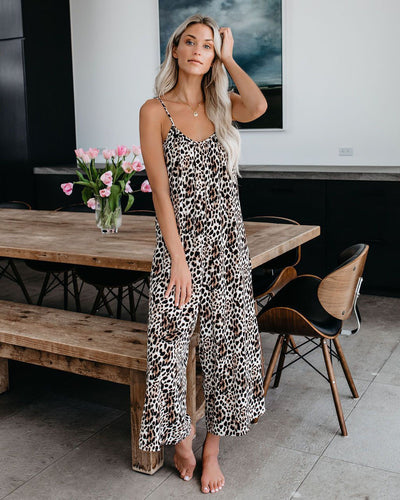 Ladies elegant jumpsuit with spaghetti straps and wide legs Amarae