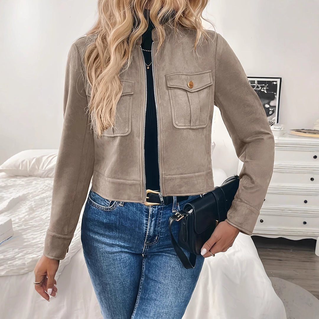 Fashionable short women's jacket in high-quality faux leather with practical pockets Lune London