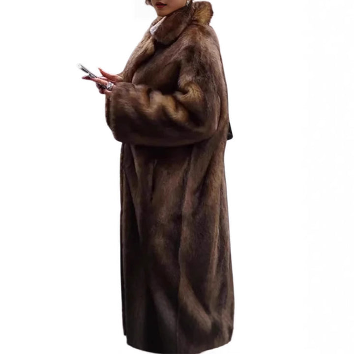 Women’s faux fur coat with classic collar Lune London
