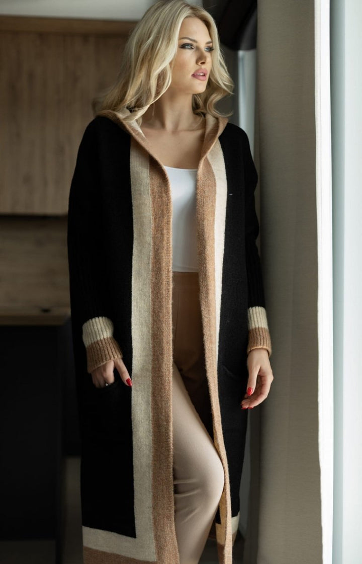 Lune London | Coat - Knit Design - Oversized Fit - Long Sleeves with Pockets and Contrast Trim