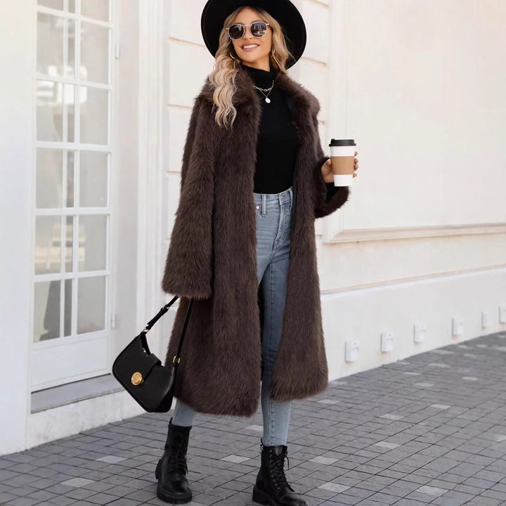 Ladies oversized soft coat with modern cut Amarae