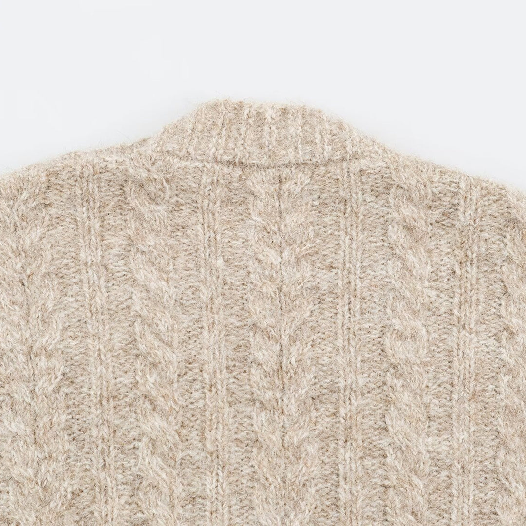 Women Large Knitted Oversize Cardigan with Cable Knit V-Neck and Patch Pockets Amarae