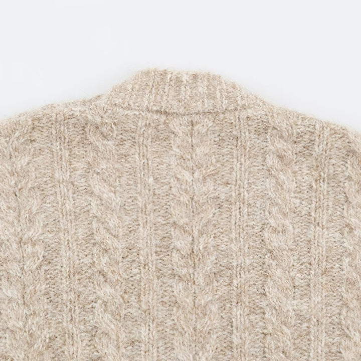 Women Large Knitted Oversize Cardigan with Cable Knit V-Neck and Patch Pockets Amarae
