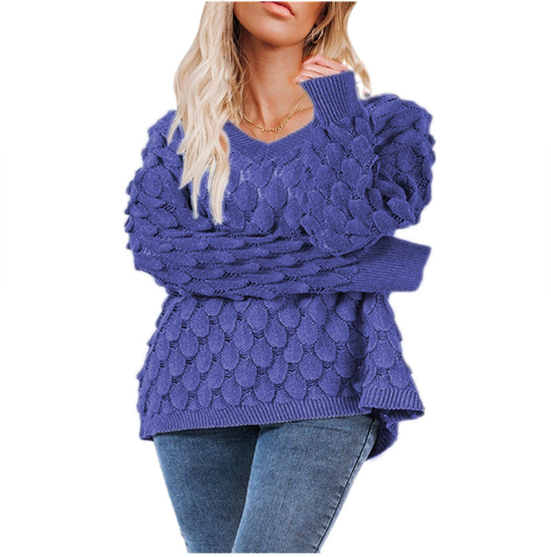 Pull en maille épaisse pour femmes avec motif ondulé sculptural et col en V Chic & Stil