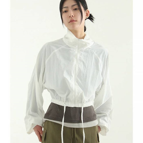 Veste coupe-vente légère et respirante pour femmes Chic & Stil