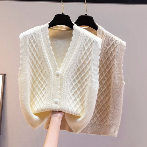 Gilet en tricot pour femmes avec motif de câble décoratif et détails de boutons Chic & Stil