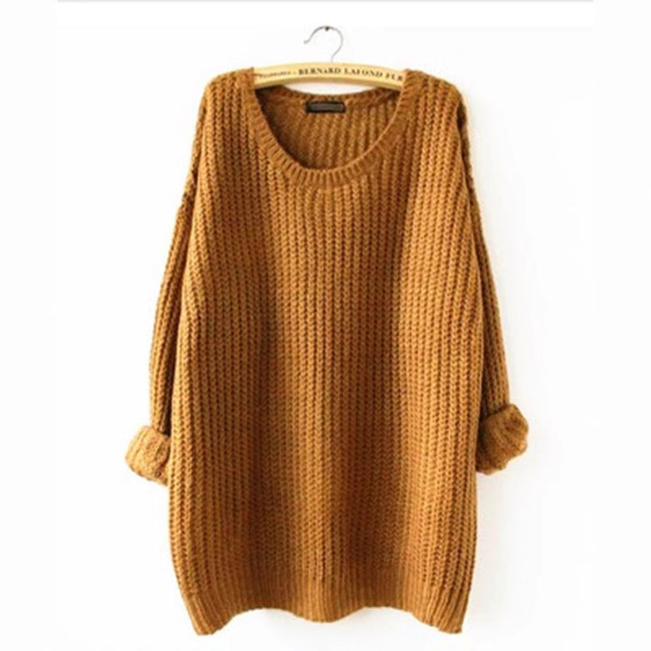 Chunky knit pullover for women with wide sleeves and a deep round neckline Lune London