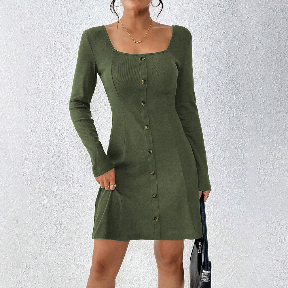 Robe à boutonnière pour femmes avec manches longues et décolleté carré Chic & Stil