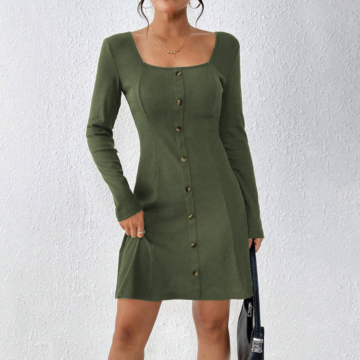Robe à boutonnière pour femmes avec manches longues et décolleté carré Chic & Stil