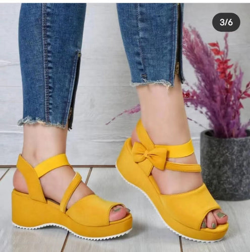 Ladies Wedge Sandals with Elegant Bow Application and Non-Slip Sole Amarae