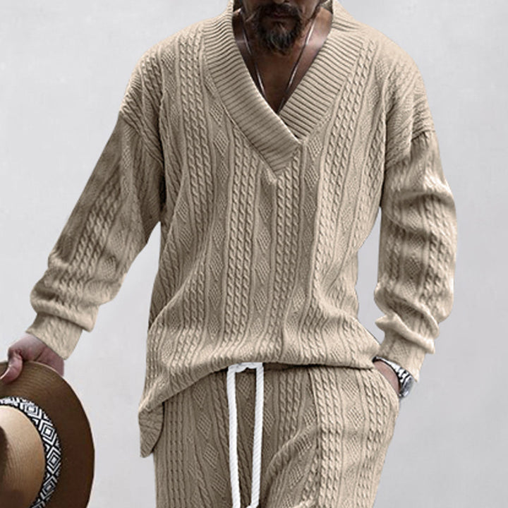 Men's casual knitted sweater with V-neck and modern pattern Chic and style