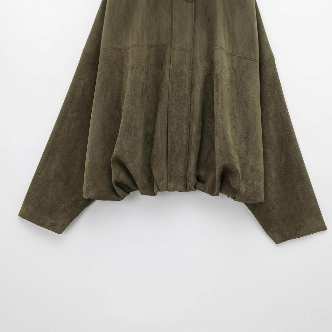 Veste blouson décontractée pour femmes en matériau doux et avec des détails modernes Chic & Stil