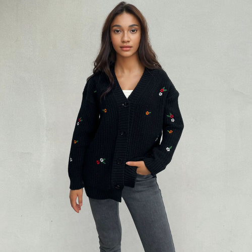 Ladies Thick-Knit Cardigan with 3D Floral Pattern and Comfortable Fit Amarae