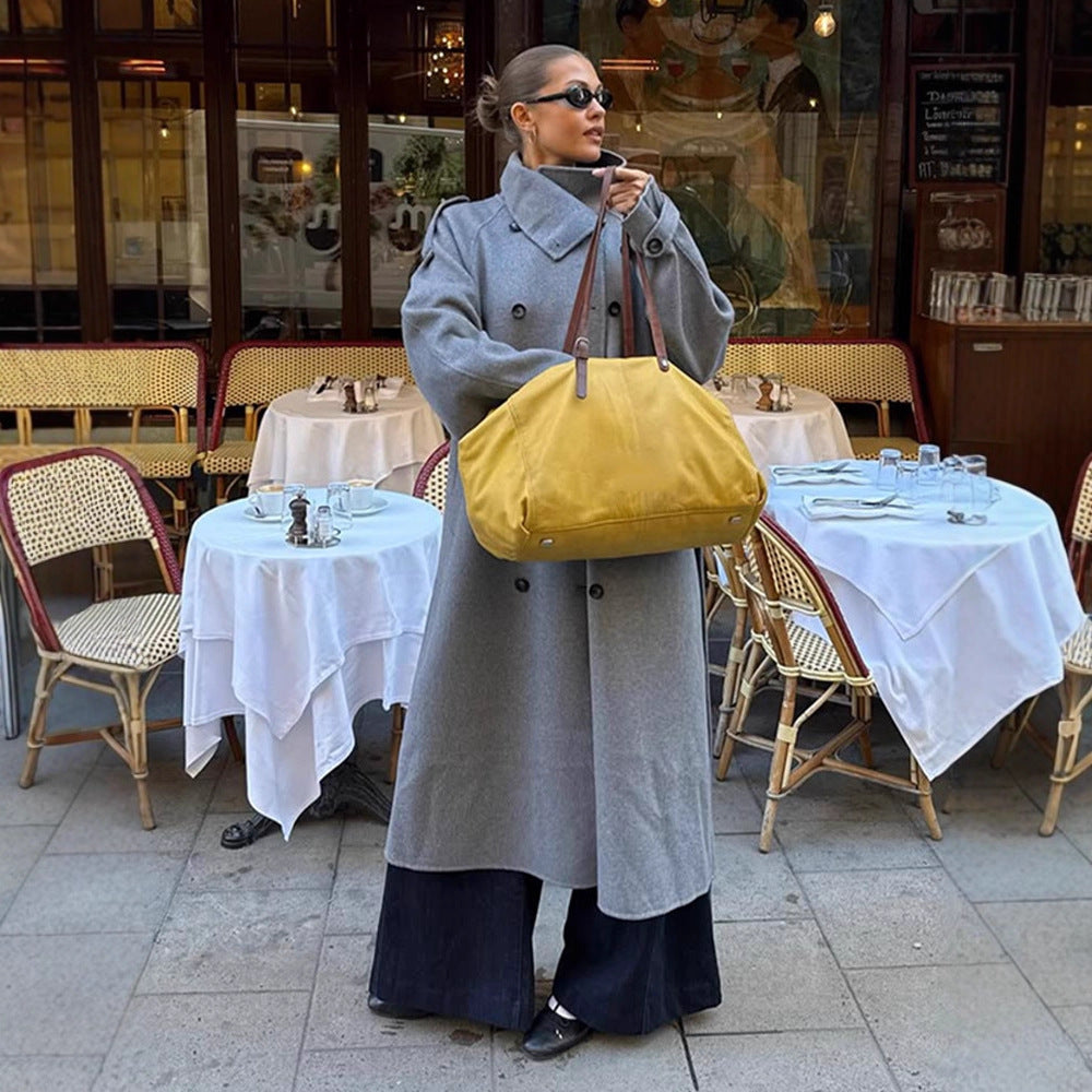Ladies Oversize Coat made of Wool Mix with High Stand-Up Collar and Asymmetrical Button Placket Amarae