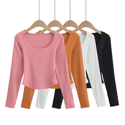 Long sleeve t-shirt for women with an elegant round neck and a fine ribbed structure Amarae