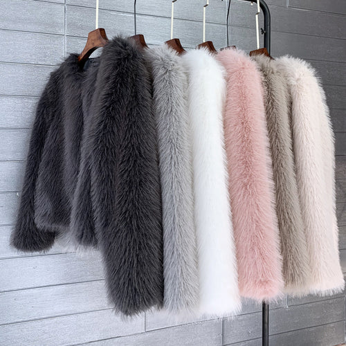 Ladies Short Plush Faux Fur Jacket with Stylish Elegant Sleeves Amarae