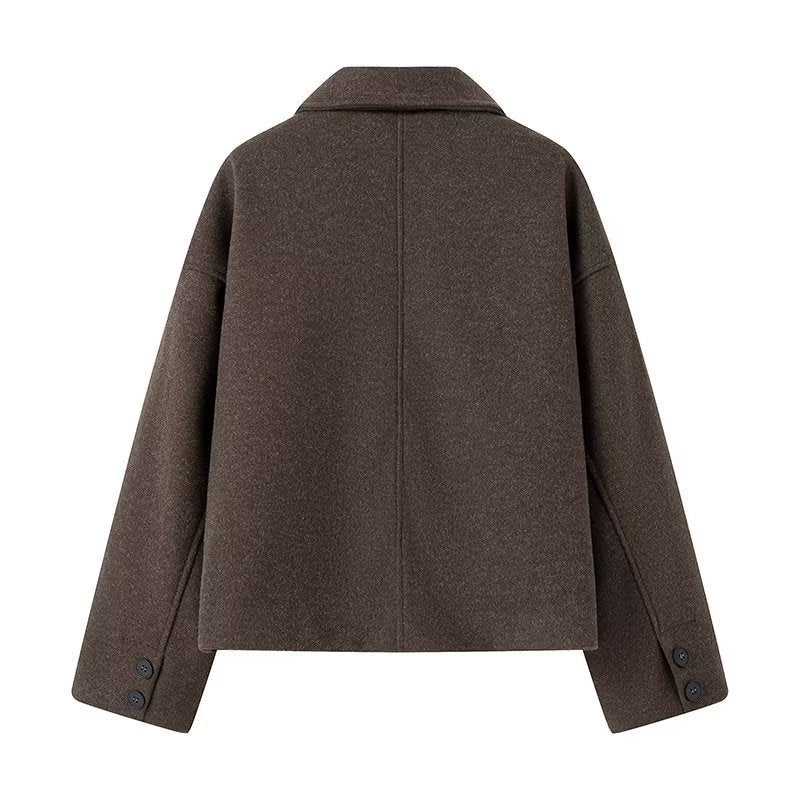 Ladies short wool coat in oversized style with button closure Lune London