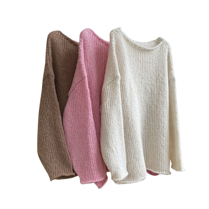 Ladies chunky knit oversized sweater with crew neck and extended hem Amarae