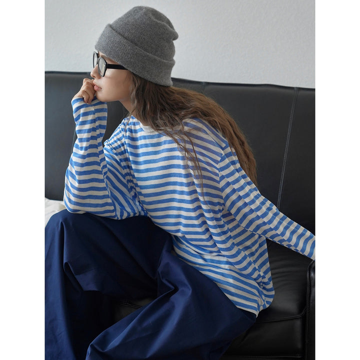 Women's rolled fine-knit beanie with soft lining Amarae