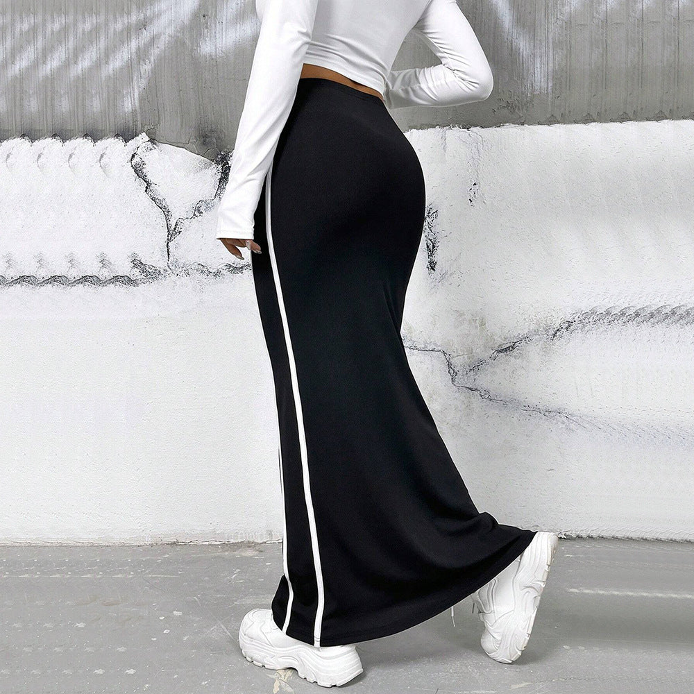 Jupe maxi pour femme avec des bandes latérales et une coupe près du corps Chic & Stil