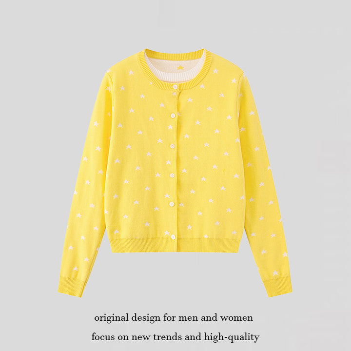 Women's fine-knit cardigan with star jacquard, round neck and button closure Amarae