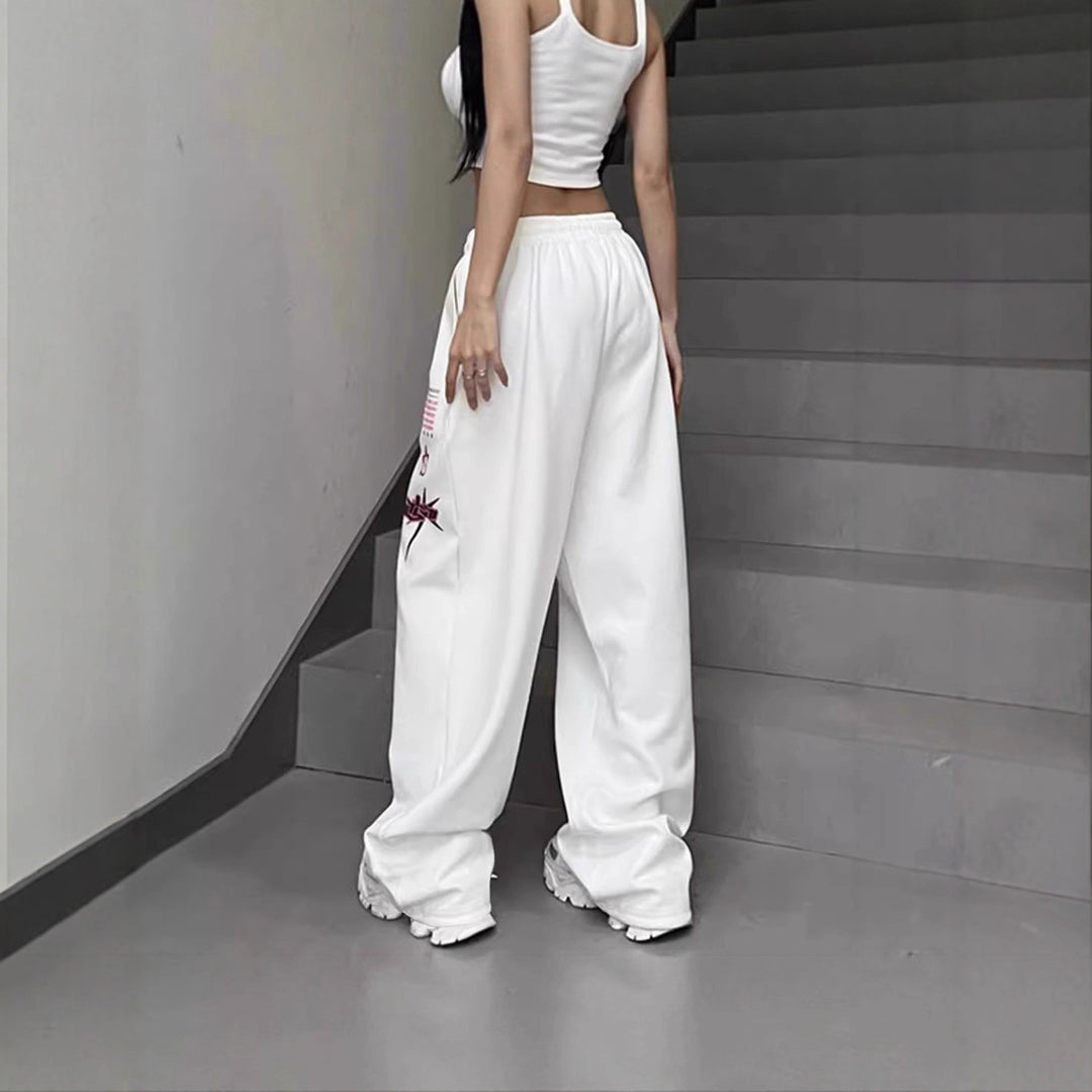 Casual Jogging Pants for Women with Graphic Prints and Comfortable Fit Lune London