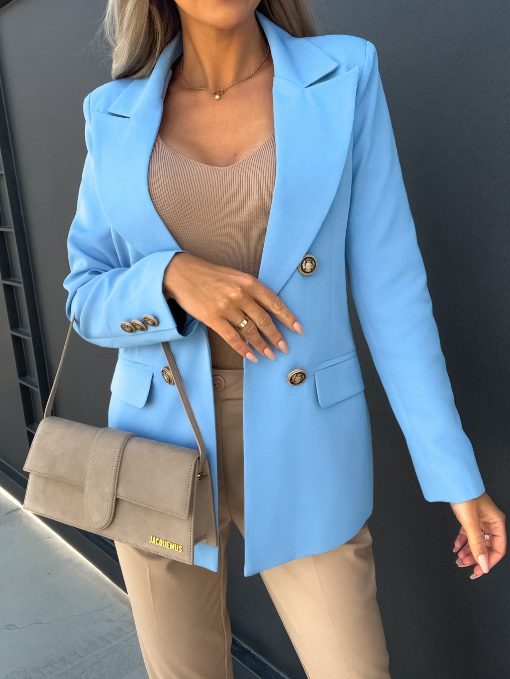 Elegant blazer jacket for women with double-breasted buttons Lune London