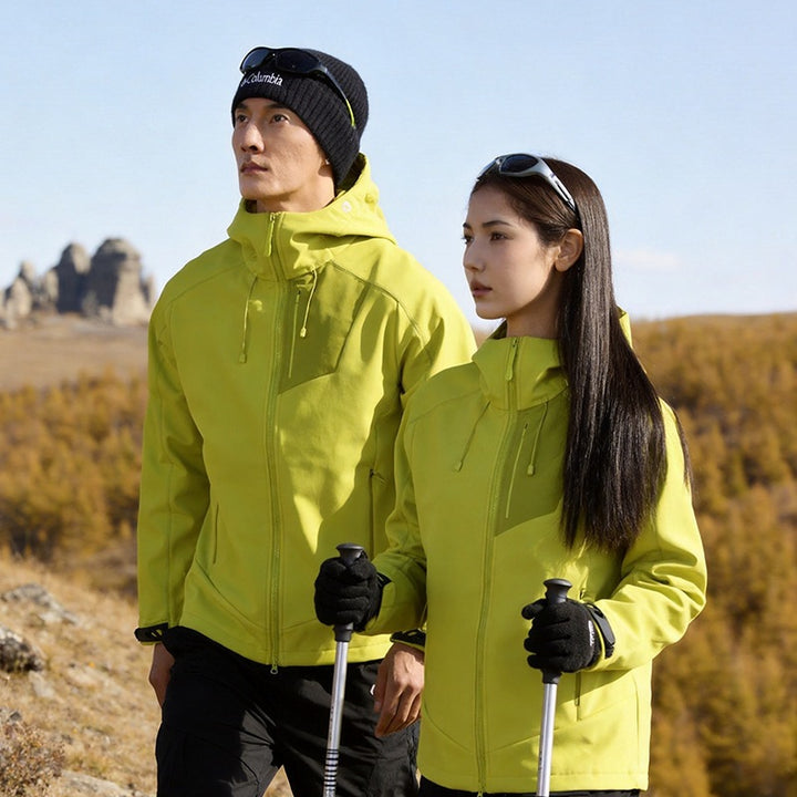Unisex Softshell Outdoor Jacket with Hood, windproof and elastic Amarae
