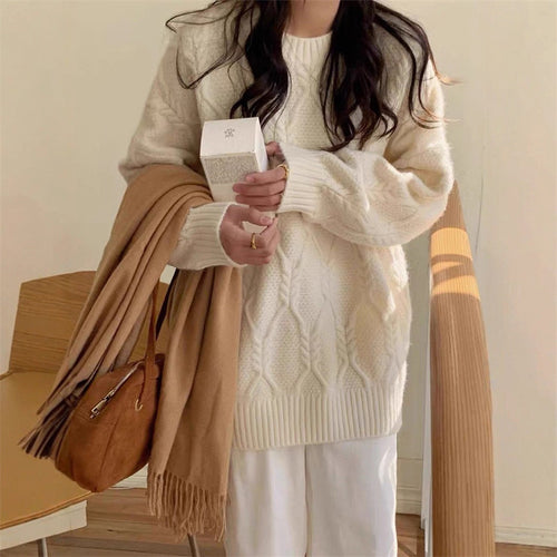 Pull en tricot pour femmes avec motif en cable et coupe décontractée Chic & Stil