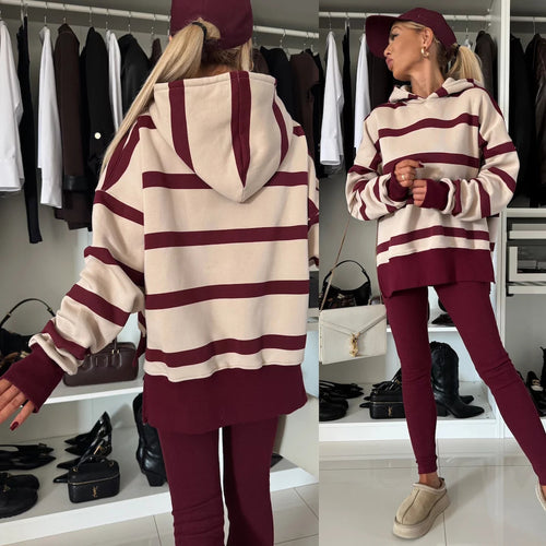 Women's casual hoodie with animal print and extended sleeves Chic & Stil