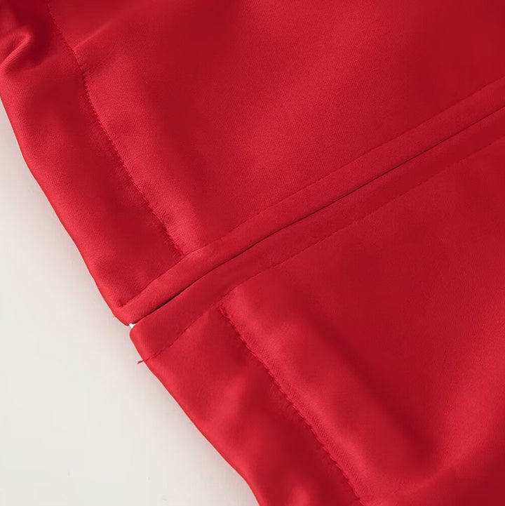 Women's Lightweight Windbreaker Jacket with Stand Collar, Zipper Pockets and Elastic Hem Amarae